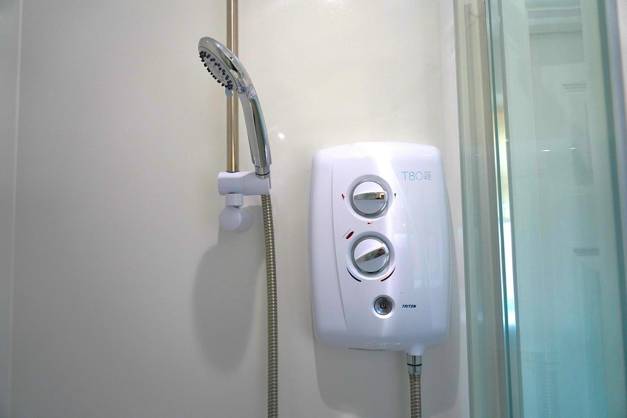 Sleeps 10, Free Parking, Close To Science Park, King Size Bed Milton  Eksteriør billede