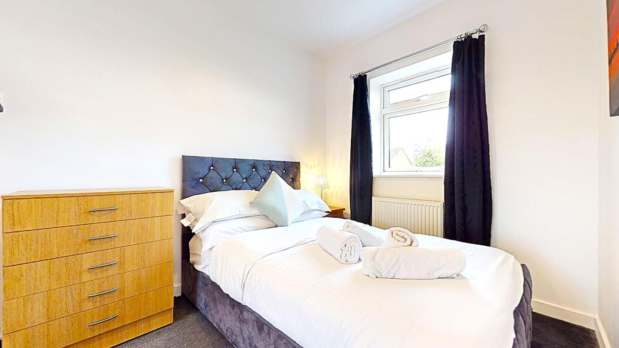 Sleeps 10, Free Parking, Close To Science Park, King Size Bed Milton  Eksteriør billede