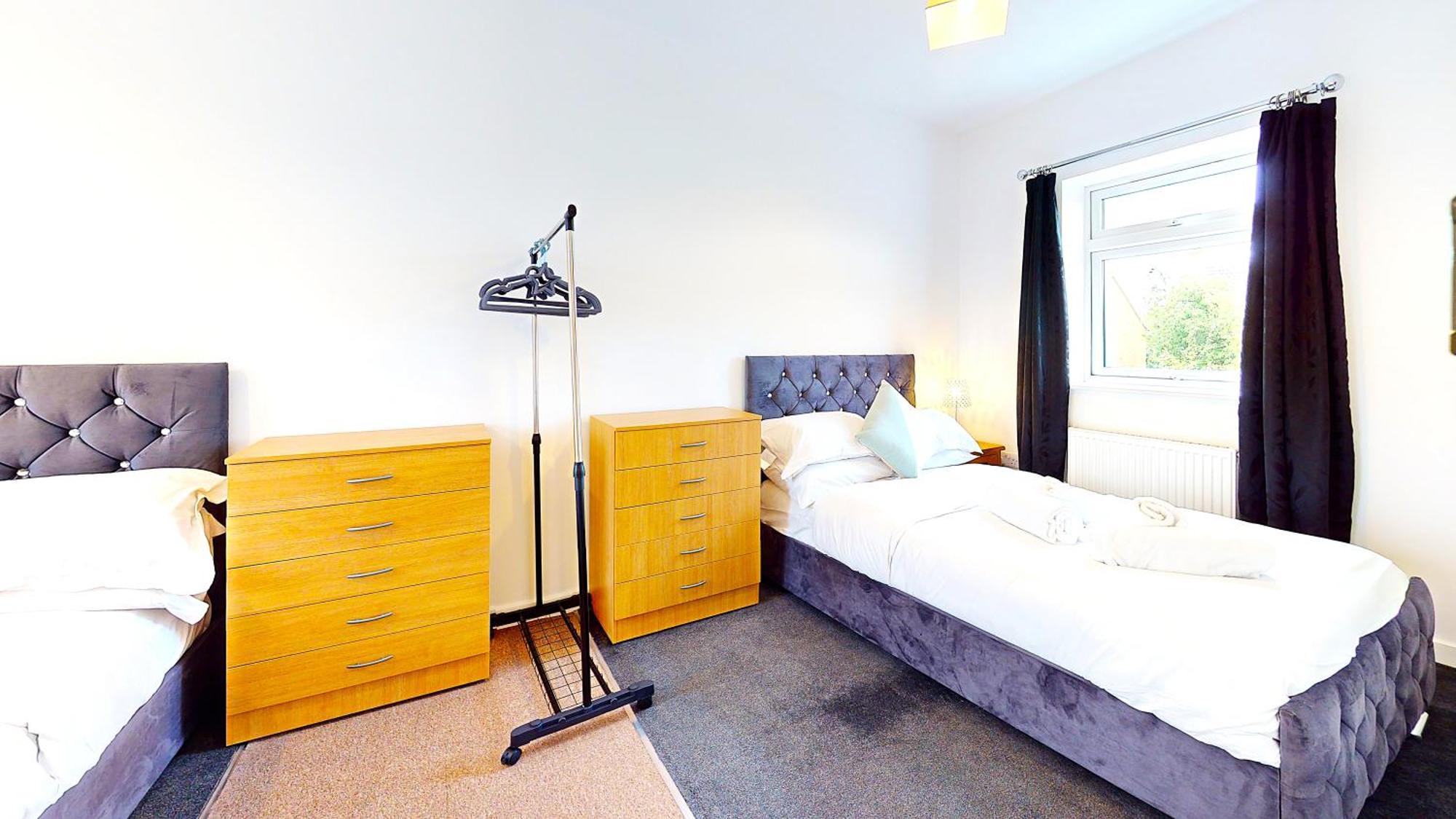 Sleeps 10, Free Parking, Close To Science Park, King Size Bed Milton  Eksteriør billede